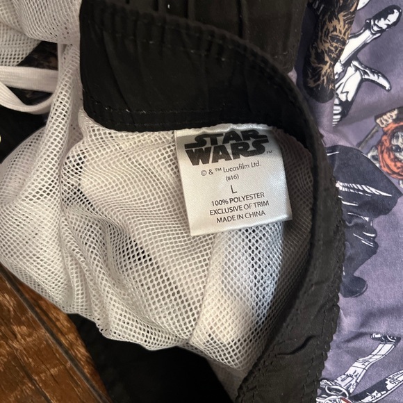 Vintage Star Wars pool shorts - Picture 3 of 4